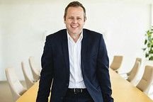 前外资Tier 1高管Frank Huber加盟睿博，中国车灯全球化再提速