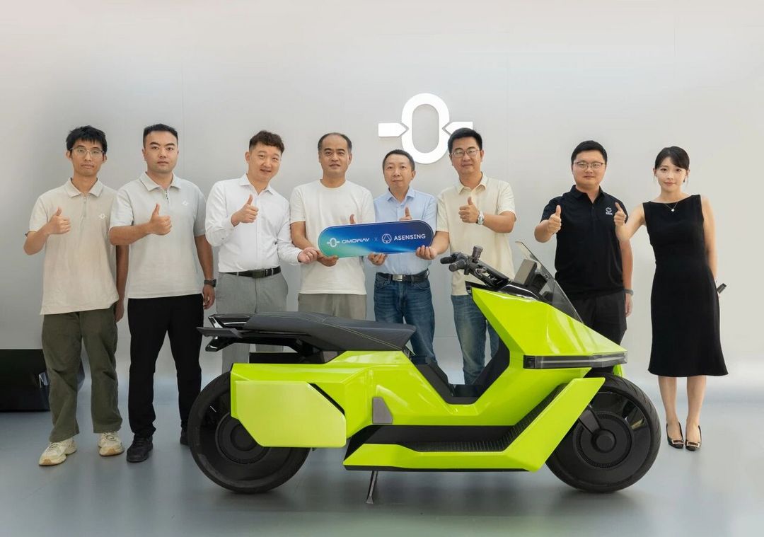 导远科技与OMOWAY深化战略合作