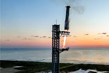 SpaceX募资750亿美元创史上最大IPO，马斯克成全球首位万亿富豪