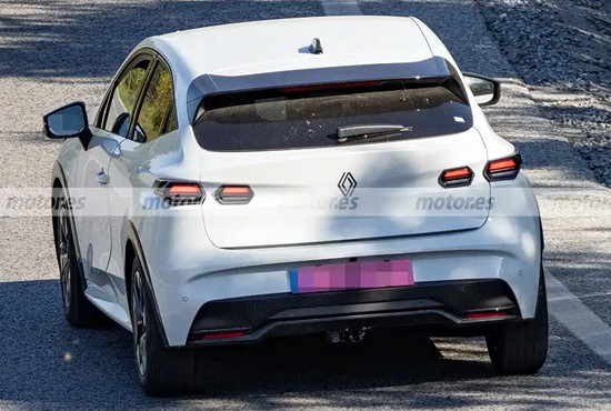 采用混合动力 全新雷诺Clio GT谍照曝光
