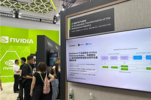 英伟达重磅亮相链博会，51Sim作为物理AI仿真领域唯一合作伙伴联合展出，自动驾驶正在进入“基于真实数据的闭环仿真”时代