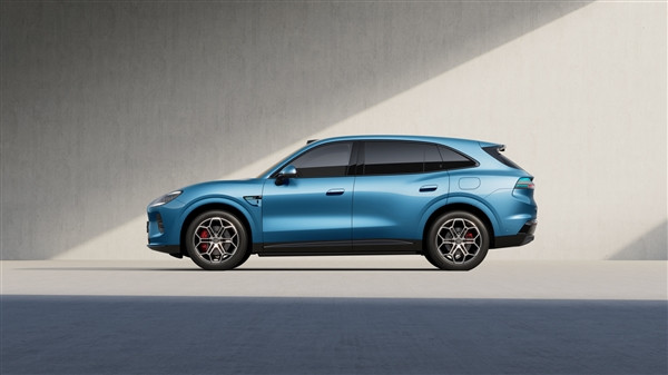 广汽华为第二车！启境GX7官图发布：阔五座SUV、一键成床
