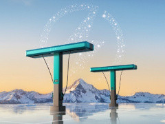 比亚迪闪充站突破7000座，目标2026年达2万座，5分钟充电70%新纪录
