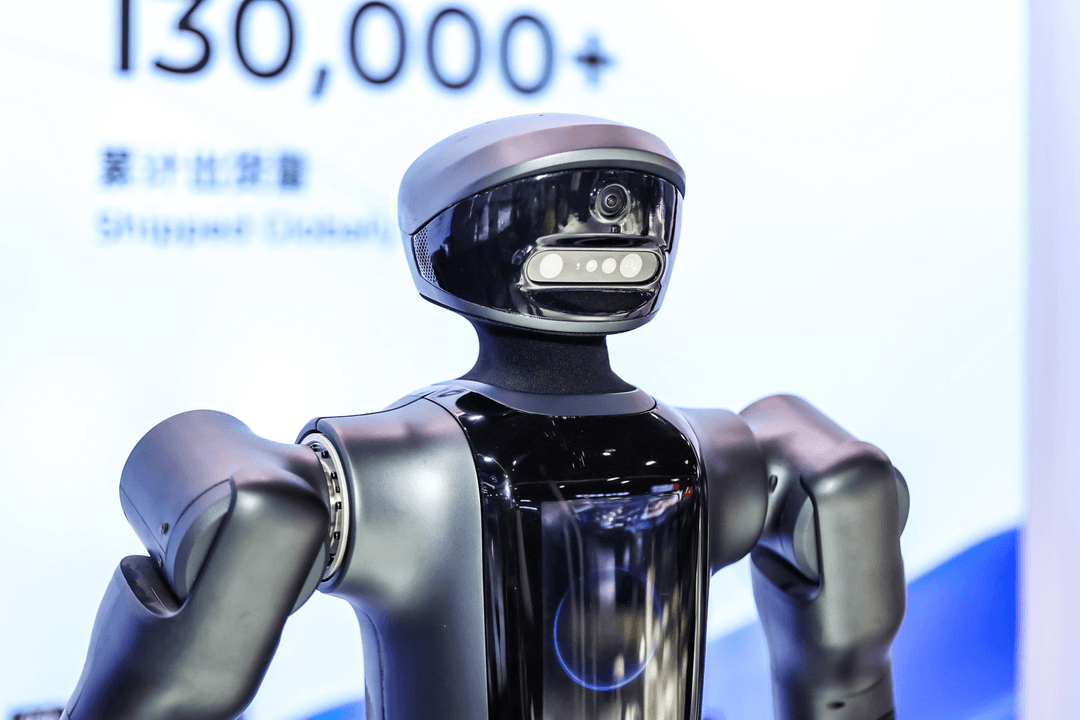 普渡机器人亮相WAIC 2026，“一脑多形”构建面向未来的机器人智能底座