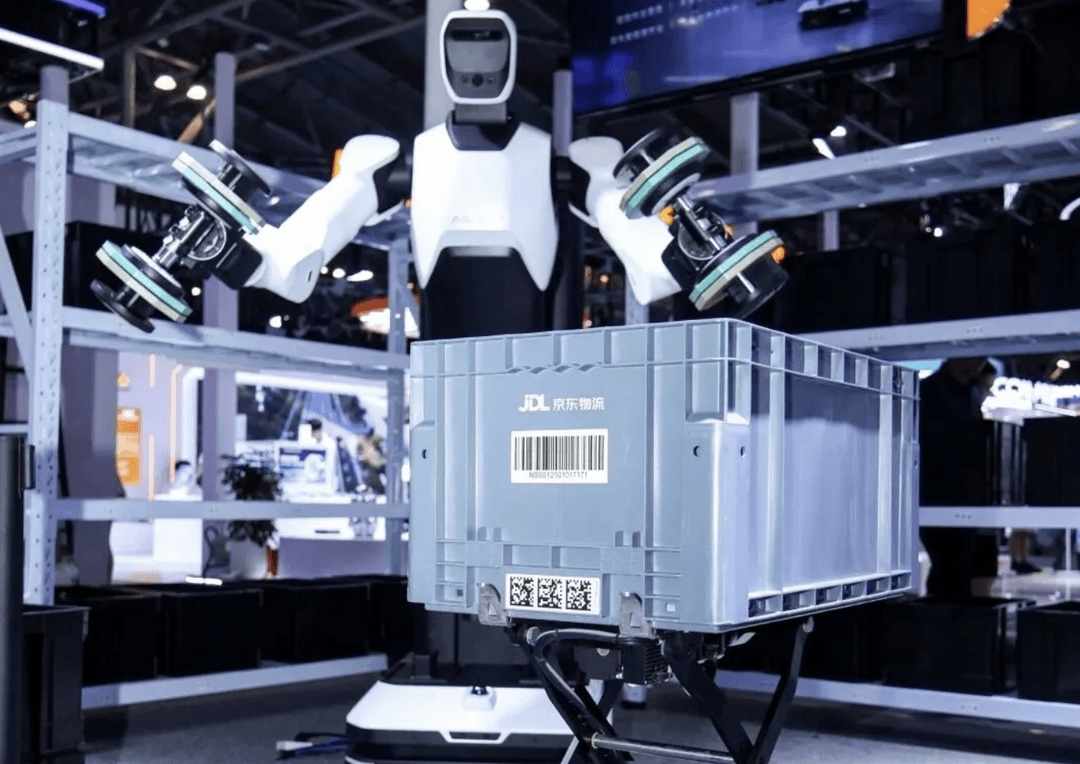 WAIC 2026｜京东物流联手智元，推出精灵G2 Max重载具身机器人