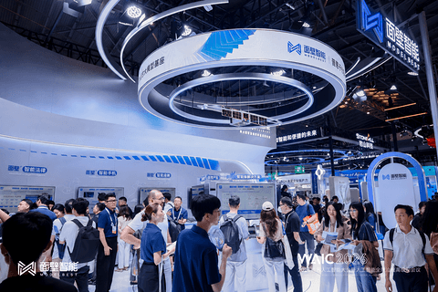 WAIC 2026 | ​面壁智能发布具身智能模型系列MiniCPM-Robot