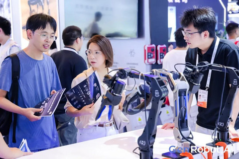 WAIC 2026 | 简智机器人展示全套端到端Human Data解决方案