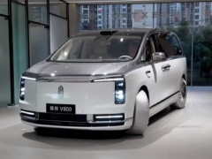 华为时代旗舰MPV尊界V800预售23天订单破万，V800占比80%