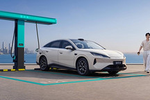 豹启新境，2027款海豹06满配上市，售价9.99万元起
