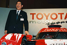 丰田汽车首位“外姓社长”奥田硕去世，曾主导推出RAV4与普锐斯车型