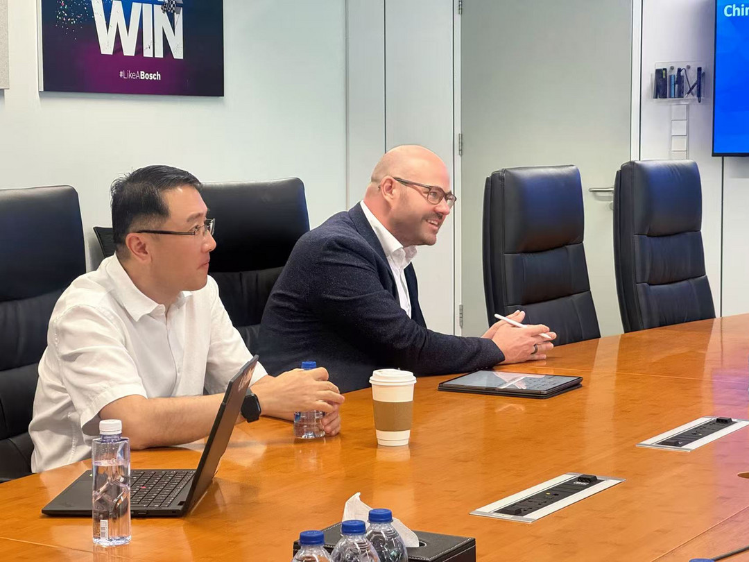 共话全球化｜盖世汽车CEO周晓莺与博世Philipp Ibele交流汽车产业新趋势