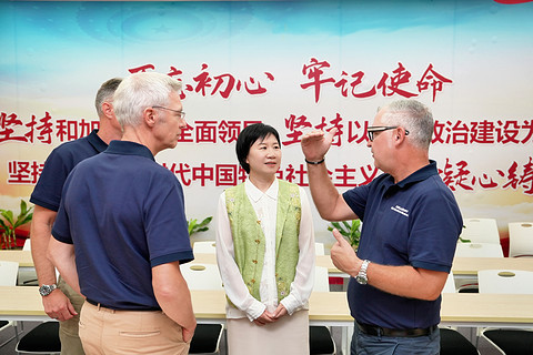 深化交流丨博尔豪夫全球管理团队来访盖世汽车