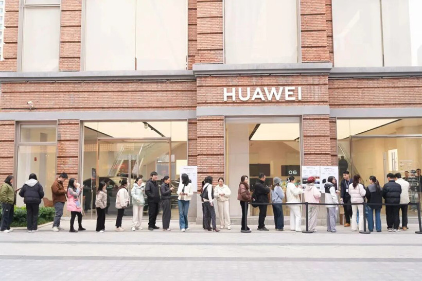 前缀从“鸿蒙智行”变成“赛力斯”后，你还会不会买问界