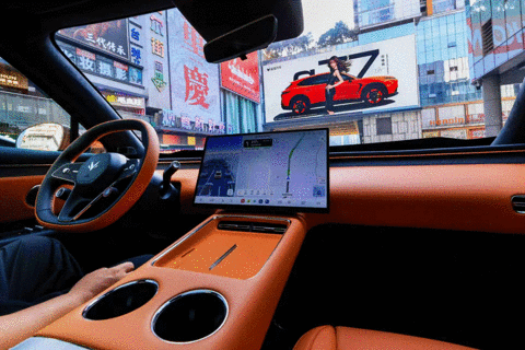 搭载华为乾崑智驾ADS 5 Pro 极狐阿尔法T7上市补贴价13.28万起