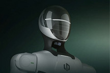 零跑朱江明：不炒概念，已自研机器人