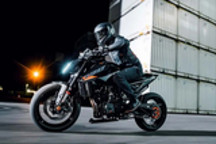 性能全面升级 2027款KTM 790 Duke发布