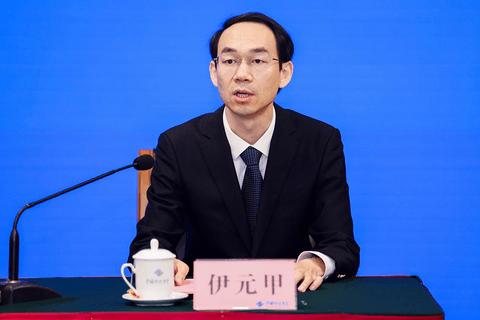 2026世界智能网联汽车大会新闻发布会在北京召开