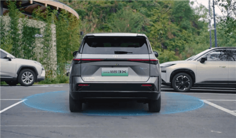 11.78万买国际大厂纯电SUV 广汽丰田铂智3X星云限量版上市