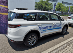 枫叶80V为什么在重庆力帆工厂下线？