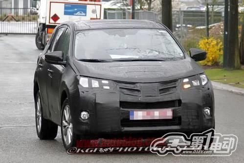 有望引入混動(dòng) 疑似新一代豐田RAV4曝光