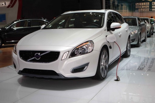 V60插電式混合動(dòng)力車