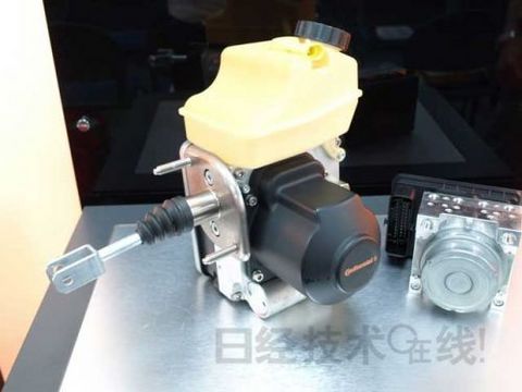 配备电动制动器的福特”C-Max” 