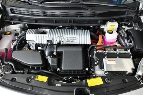 普锐斯1.8L CVT豪华先进版