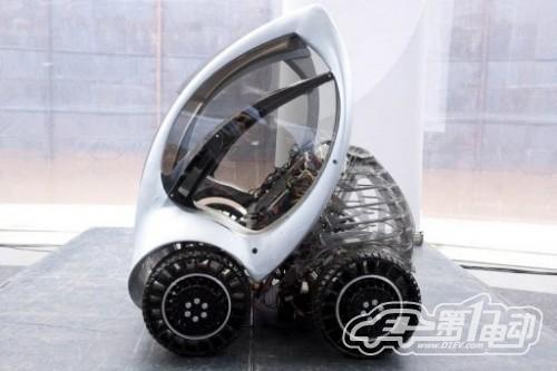 西班牙設(shè)計可折疊電動汽車”Hiriko”亮相