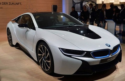 宝马i8