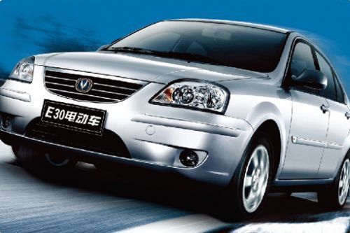 長安E30純電動(dòng)車