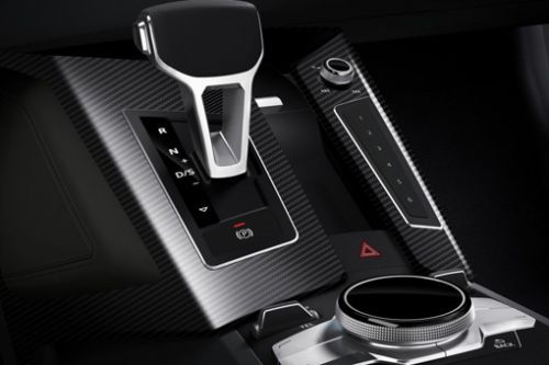 奧迪2013款插電混動概念車Sport Quattro
