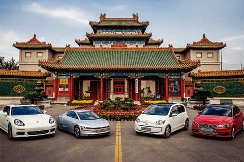 大众汽车新能源汽车体验日上的四款新能源汽车