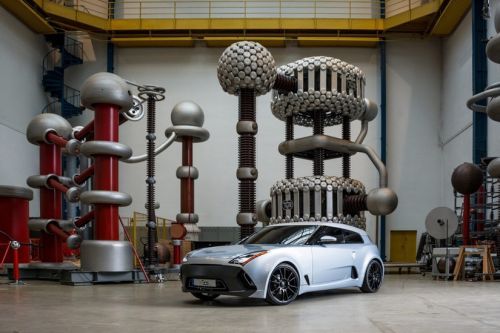 德國大學(xué)開發(fā)純電動InEco概念車