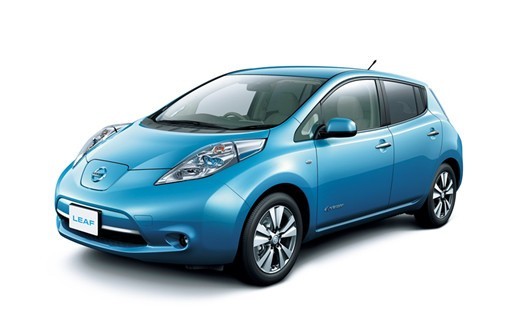 日產(chǎn)聆風(fēng)電動汽車