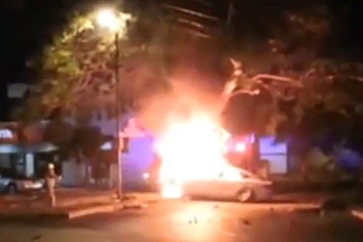 特斯拉第二起碰撞起火事故現(xiàn)場