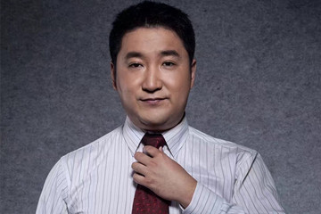 未来汽车开发者 | 飞驰镁物王强：男人四十