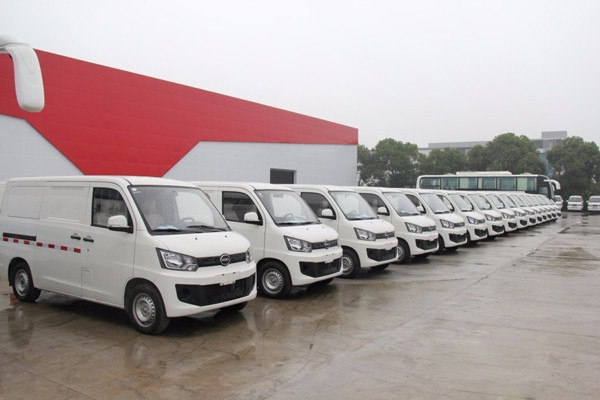 2017上半年电动物流车补贴目录分析:东风汽车