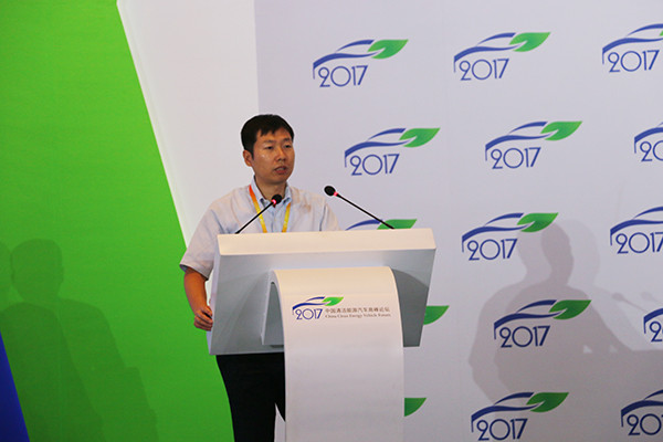 Хоу Фушэнь: С технической точки зрения приоритет должен быть отдан разработке электромобилей компактных размеров и ниже.