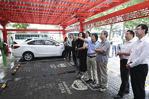 馬凱：始終堅持發展新能源汽車國家戰略不動搖